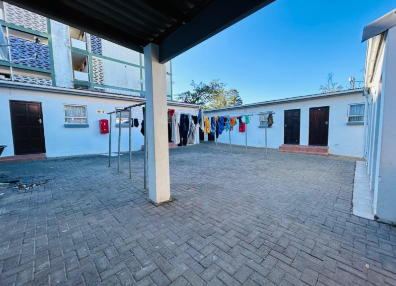 Commercial Property for Sale in Southernwood Eastern Cape